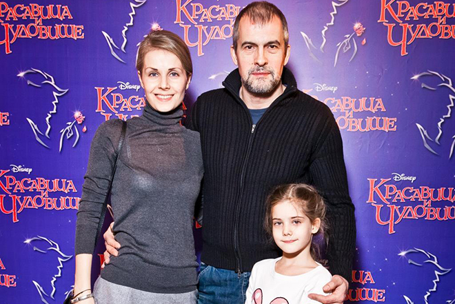 Вячеслав Разбегаев с женой и дочерью фото https://24smi.org